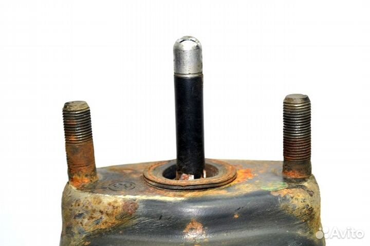 Энергоаккумулятор ведущего моста MAN TGX 18.680 (0