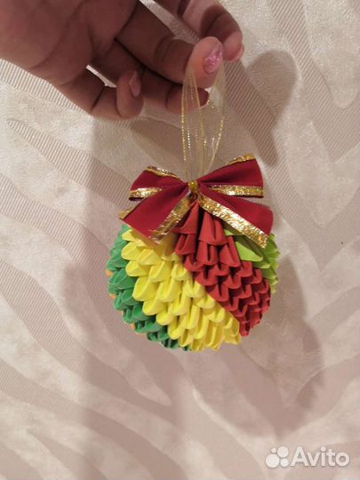 Новогодние украшения, снежинки, новогодние шары(мо