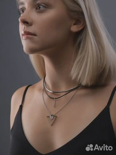 Чокер на шею с цирконом и подвеской