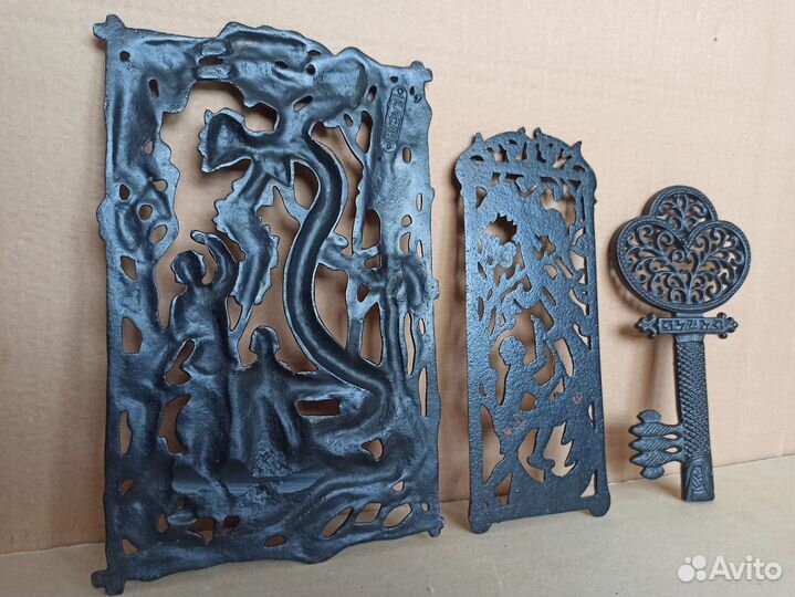 Касли. Чугунная плакетка