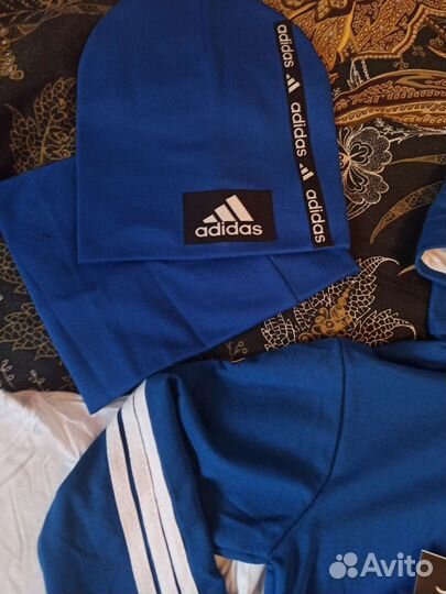 Спортивный костюм тройка новый