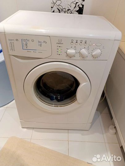 Стиральная машина Indesit