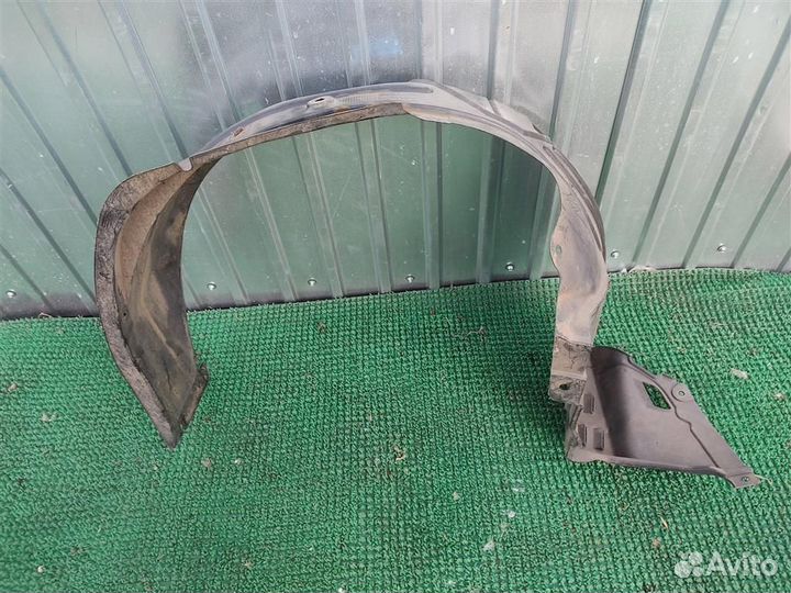 Подкрылок передний левый Honda CR-V 2 (RD5) 2005