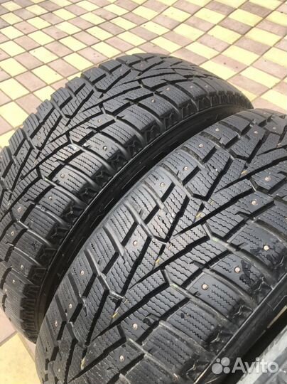 Nexen Winguard WinSpike 215/60 R16 99T