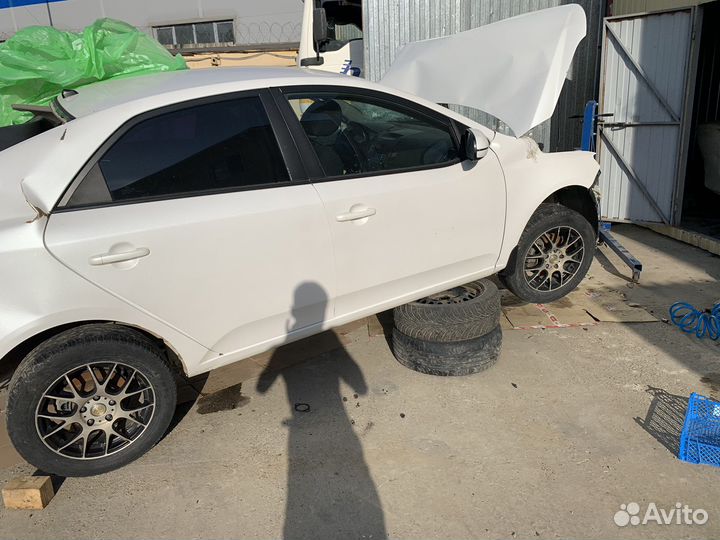 R16 Nokian Tyres Nordman SX 205/60, PCD 5x114.3 DIA 67.1