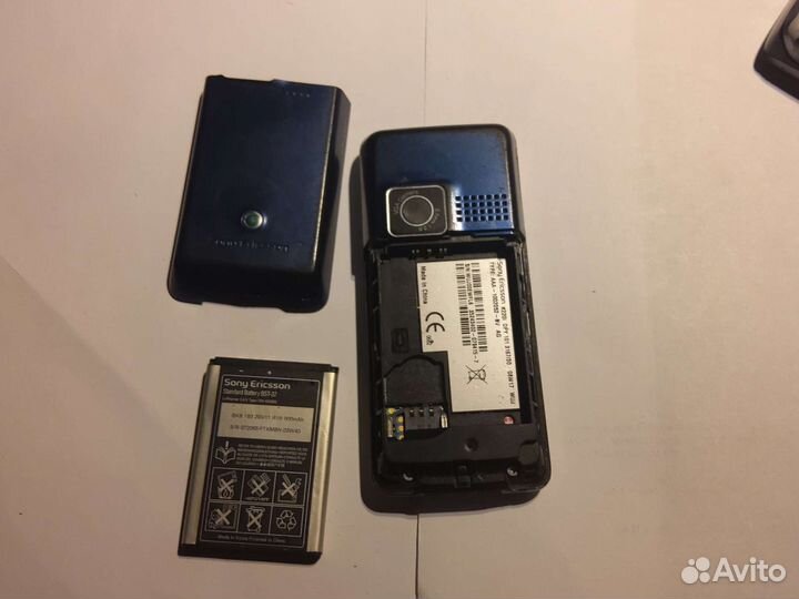 Телефон sony ericsson k220i