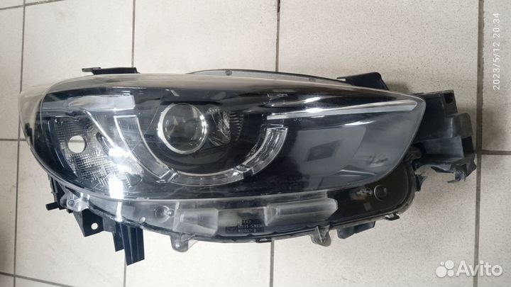 Фара правая Mazda CX-5 2015-2017