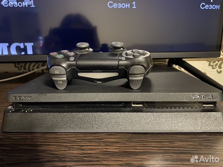 Sony PS4 slim
