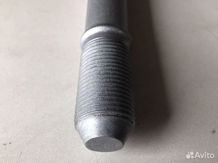 Рав 4.Буксировочный крюк,оригинал.Тойота,30 кузов