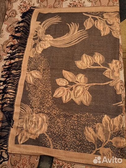 Палантин женский новый