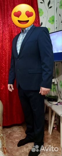 Костюм мужской новый