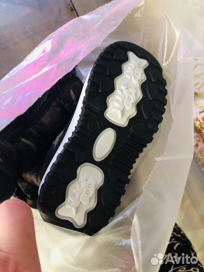 Куртка 122 и сапоги 31