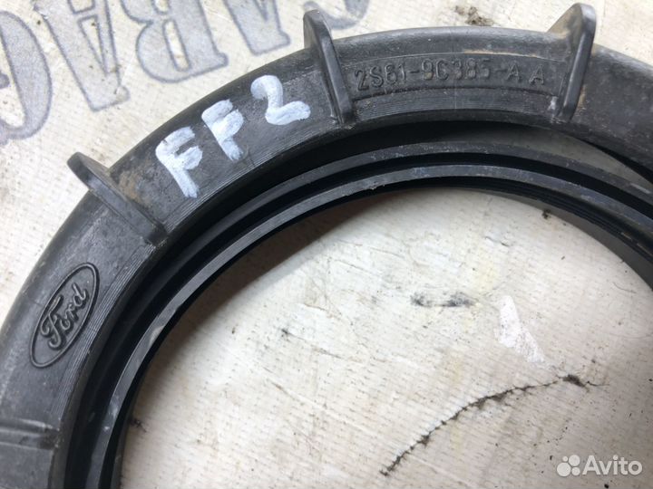 Крышка топливного насоса Ford Focus 2