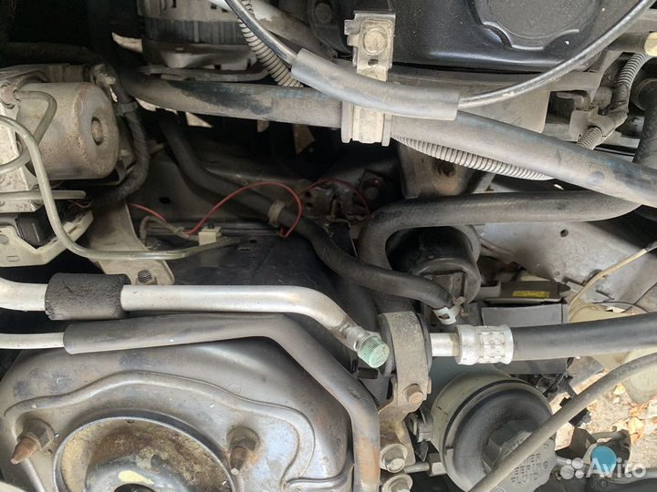 Mitsubishi Lancer 1.6 МТ, 2005, битый, 298 000 км