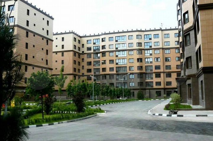 3-к. квартира, 101 м², 4/8 эт.