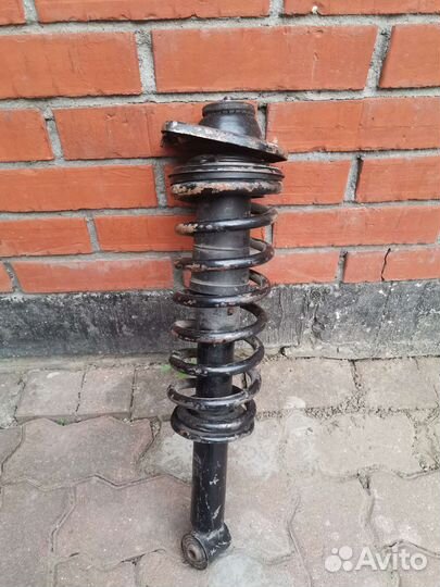 Стойка задняя правая audi s6 c4