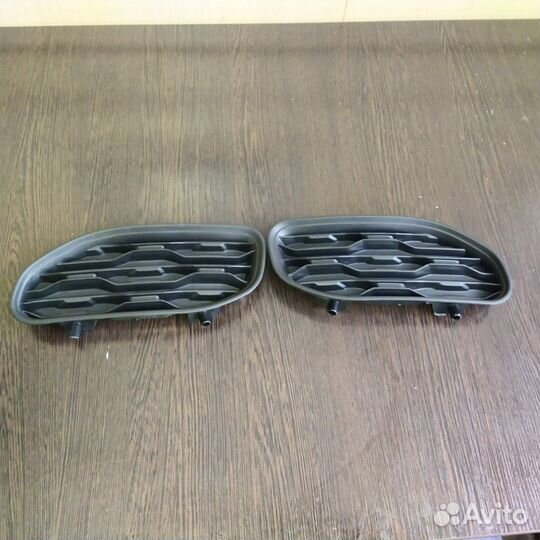 Dodge RAM 2019- решетки заглушки переднего бампера