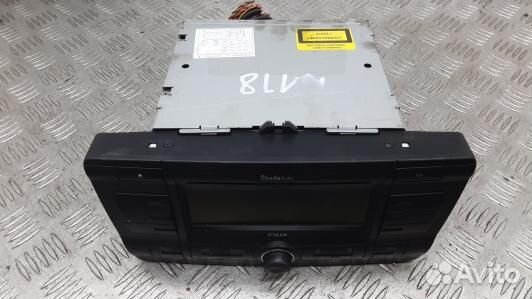 Магнитола skoda octavia A5 (8LV04I401)