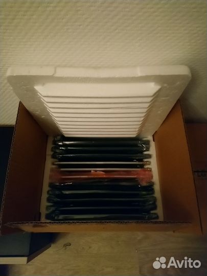 Лот из 29 матриц IPS