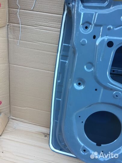 Дверь на KIA RIO передний правый 76004-4Y000