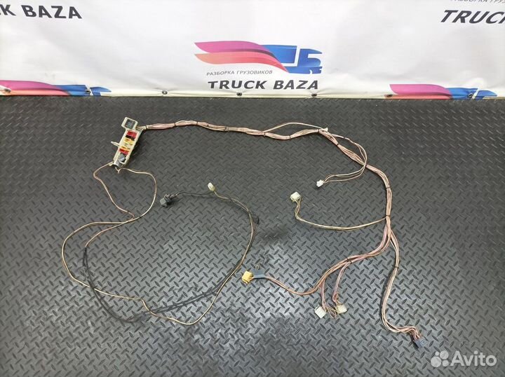 81254296840 Электропроводка кабины