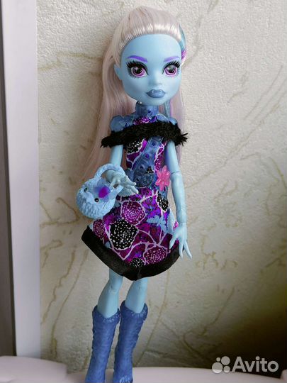 Кукла Монстер Хай Эбби Боминейбл вечеринка