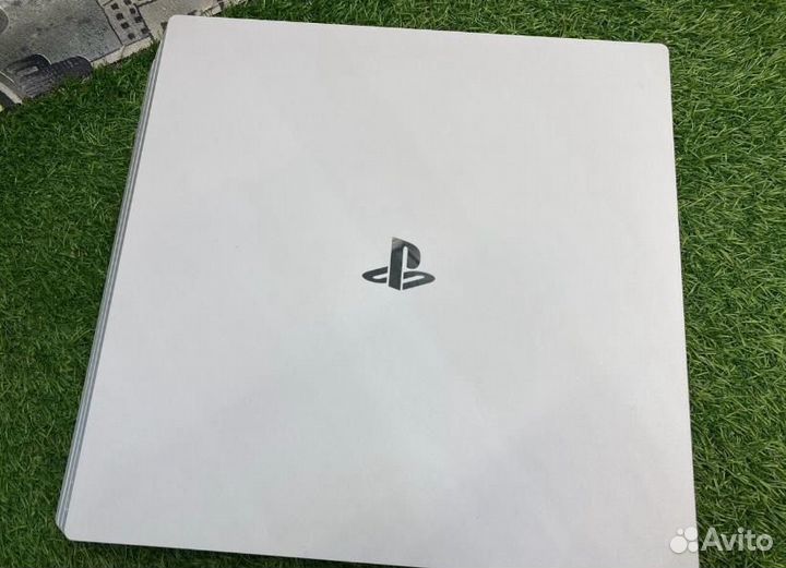 Sony playstation 4 PS4 pro