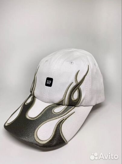 Бейсболка GAP Yeezy