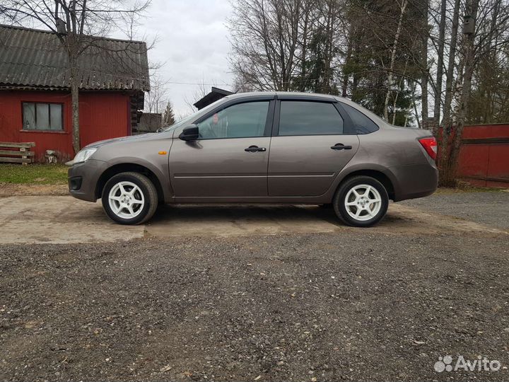 LADA Granta 1.6 МТ, 2016, 95 000 км