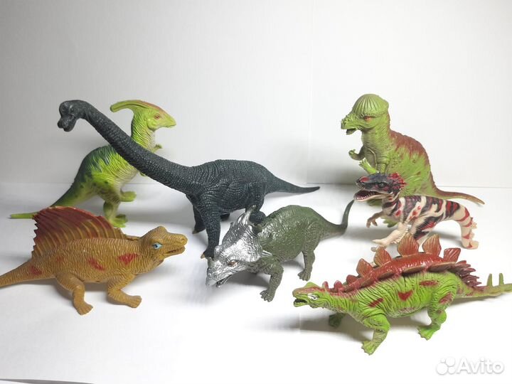 Игрушки фигурки динозавров качественные 7 шт