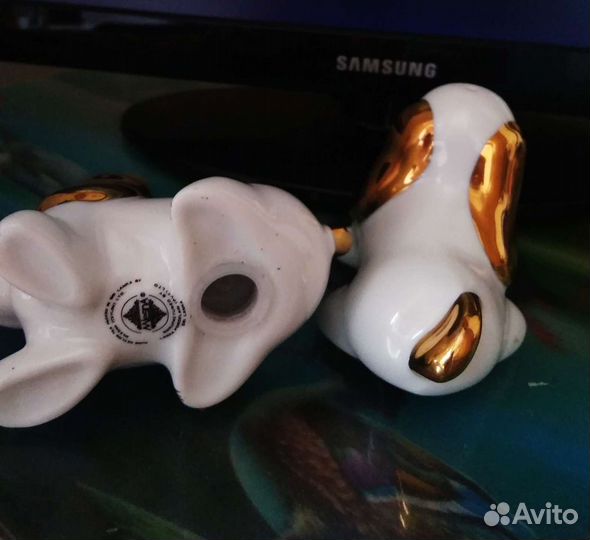 Собачки с позолотой, 