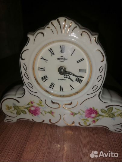 Настольные часы