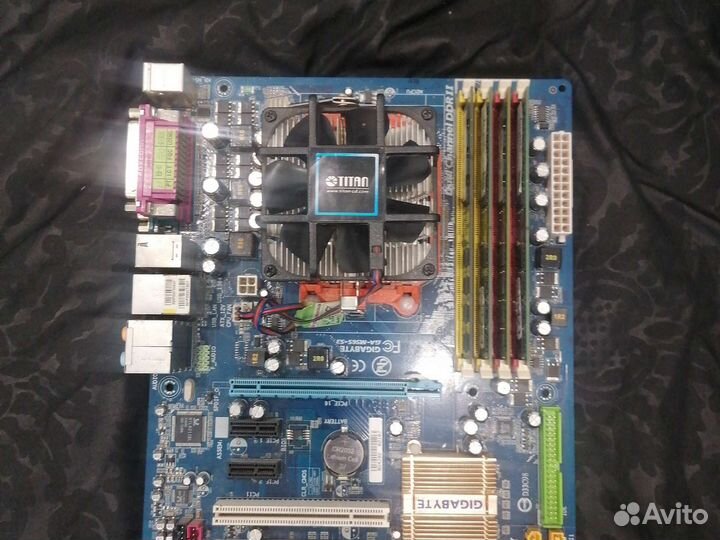 Материнская плата