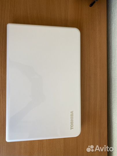 Ноутбук toshiba