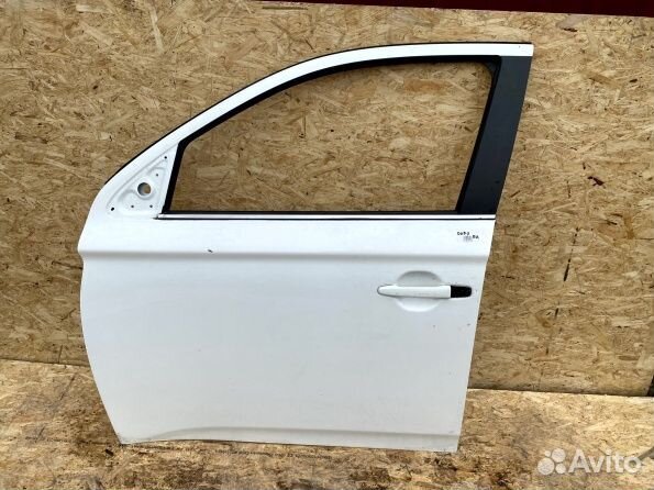 Дверь передняя левая Mitsubishi Outlander 3 GF