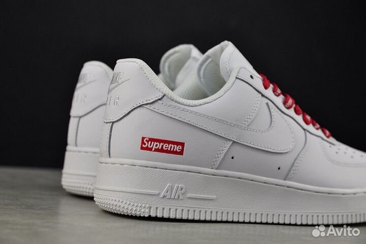 Nike Air Force 1 Supreme