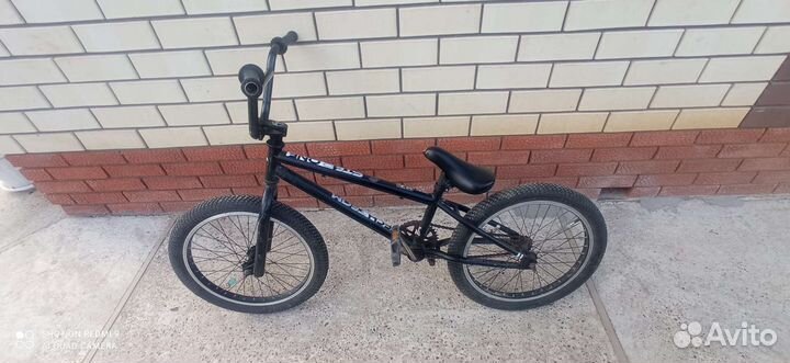 Трюковой велосипед bmx