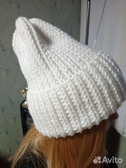Шапка вязаная ручная работа