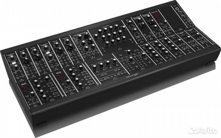 Модульный синтезатор Behringer system 35