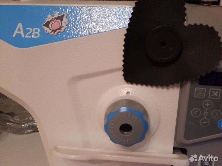 Промышленная швейная машина jack