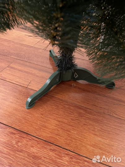 Елка искусственная новая в коробке