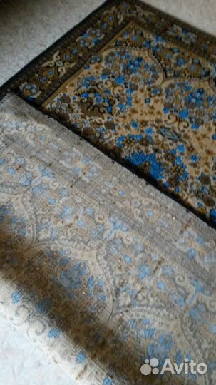 Ковёр 150х250 в отличном состоянии