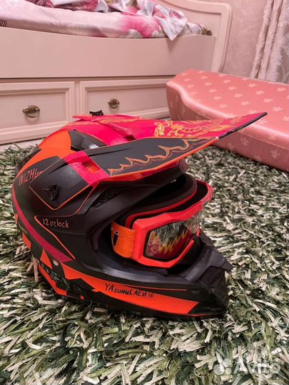 Кроссовый шлем Fox v1