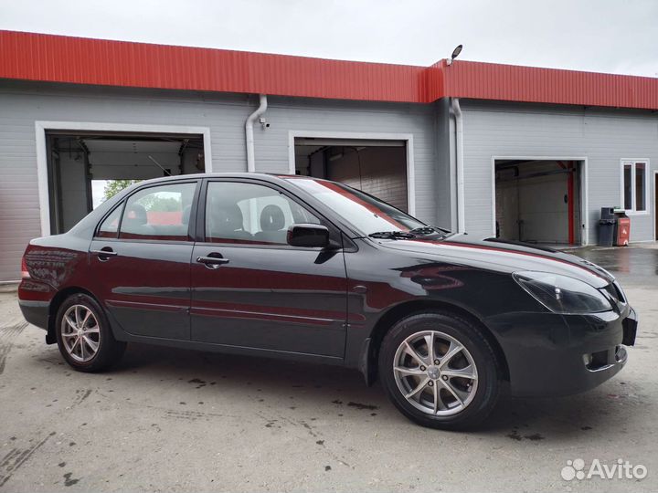 Mitsubishi Lancer 1.6 МТ, 2005, 356 000 км