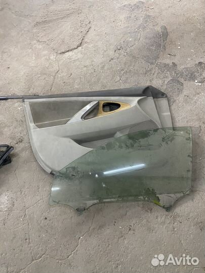 Дверь toyota camry 40
