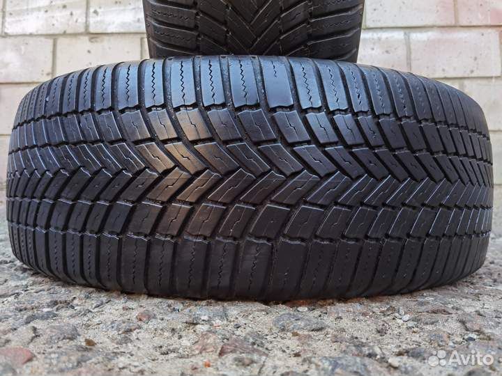 Bridgestone Weather Control A005 235/55 R19 105W