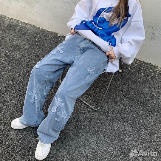 Джинсы с крестами