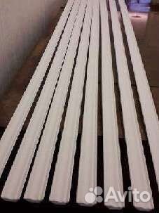 Потолочный плинтус