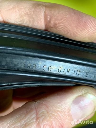 Уплотнитель стекла двери передний правый Kia Ceed