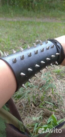 Браслет наручь панк гот